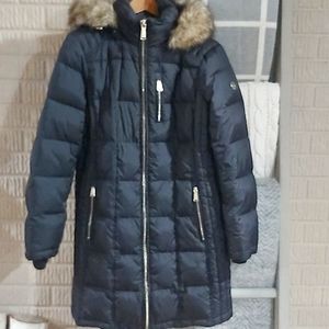 Michael Kors M long puffer faux fir trim coat black